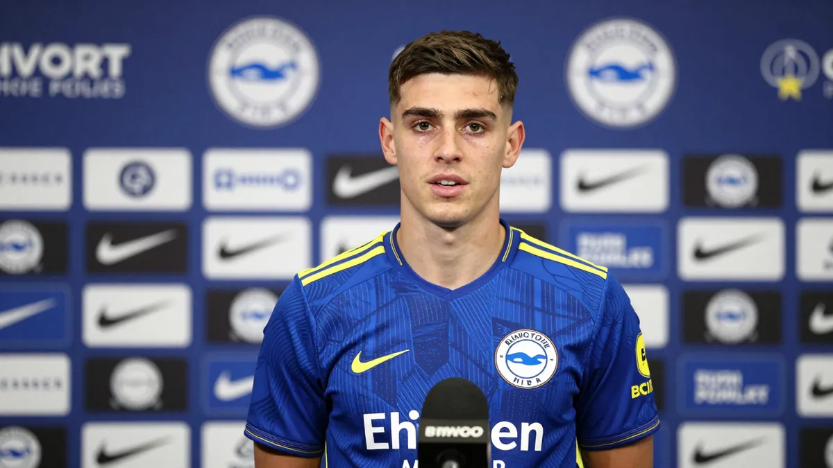 Schalke 04 Seeks Brighton &amp; Hove Albion’s Facundo Buonanotte