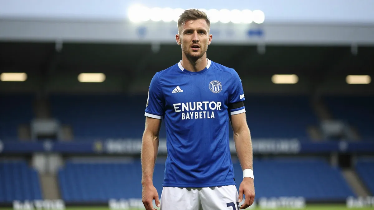 Brighton & Hove Albion Seeks Conference League Qualification